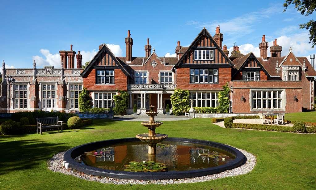 Macdonald Elmers Court Hotel Lymington Bagian luar foto