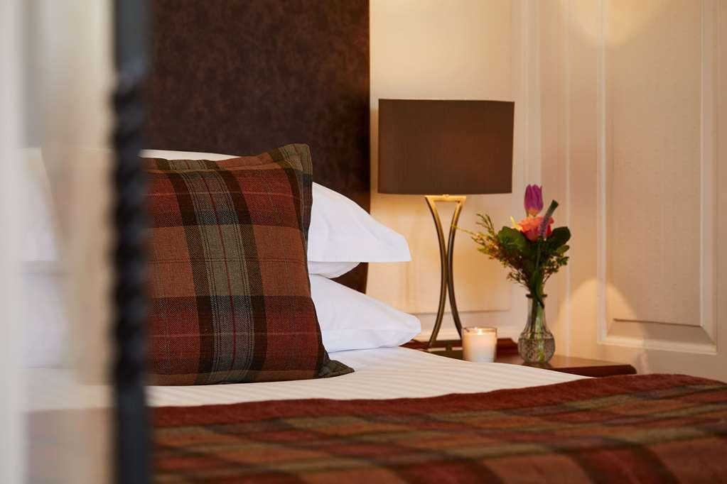 Macdonald Elmers Court Hotel Lymington Ruang foto