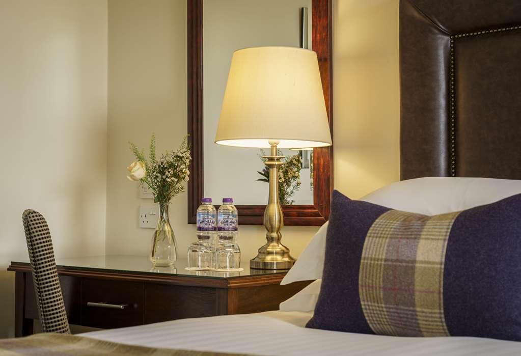 Macdonald Elmers Court Hotel Lymington Ruang foto