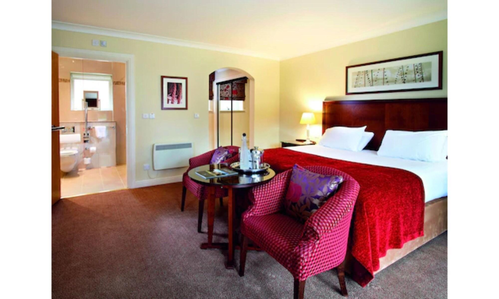 Macdonald Elmers Court Hotel Lymington Bagian luar foto