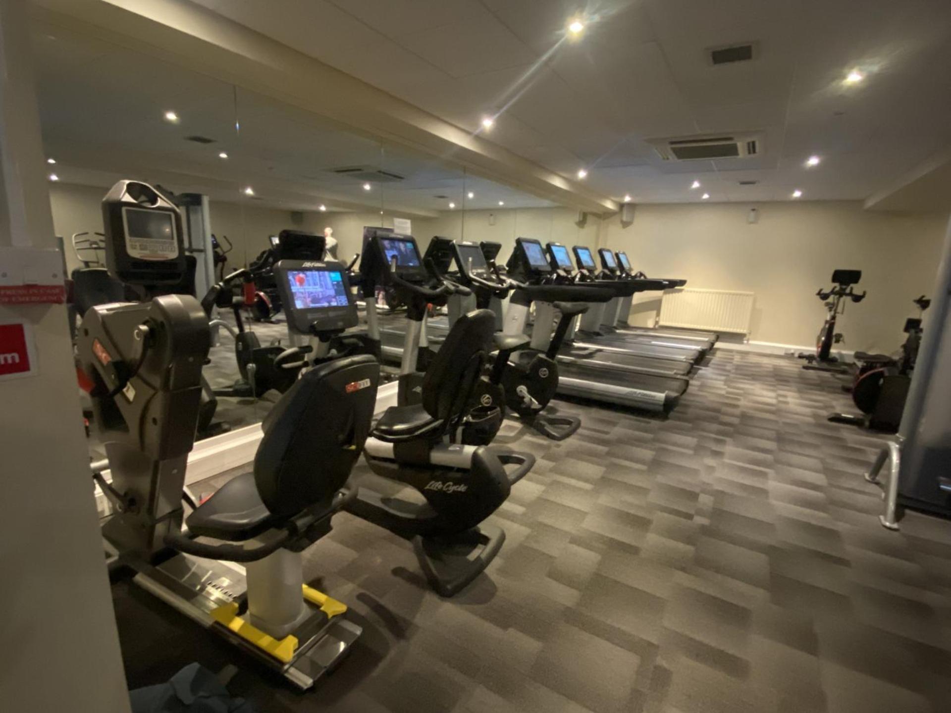 Macdonald Elmers Court Hotel Lymington Bagian luar foto